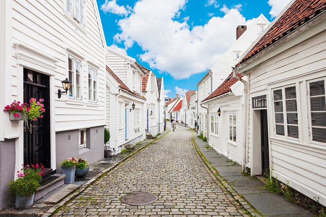 Discover Sensational Stavanger: Self-Guided Audio Tour - How the Stavanger self-guided audio tour really works