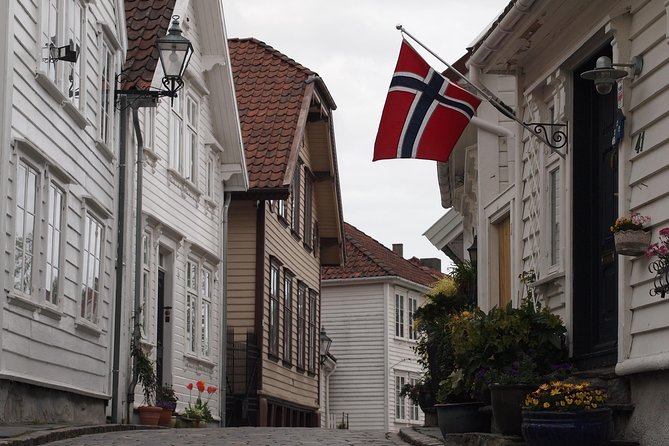 Discover Sensational Stavanger: Self-Guided Audio Tour - Stop 2: Stavanger Cathedral, built in the 10th century
