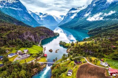 Discover Sensational Stavanger: Self-Guided Audio Tour - Start and end points: Vågen to Phileas Fogg Skagen