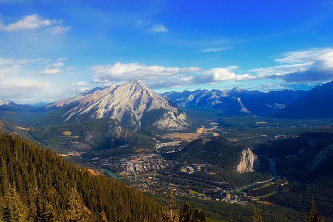 Discover the Rockies: 6 Self-Guided Smartphone Audio Tour Bundle - Canmore on your schedule: bears, Bow River boardwalk, and real town layers