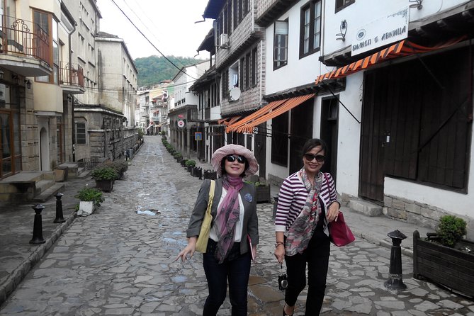 Discover Veliko Tarnovo at Your Pace: Private or Self-guided tour - Monument To The Assen Dynasty + Ulitsa General Gurko (together about 25 minutes): power and place-names