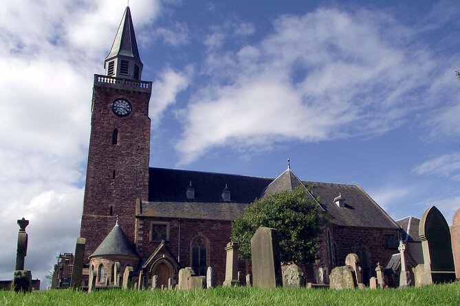 Discovering Inverness: A Self-Guided Audio Tour of the Capital of the Highlands - Old High Church and Leakey’s Bookshop: culture stops that feel human