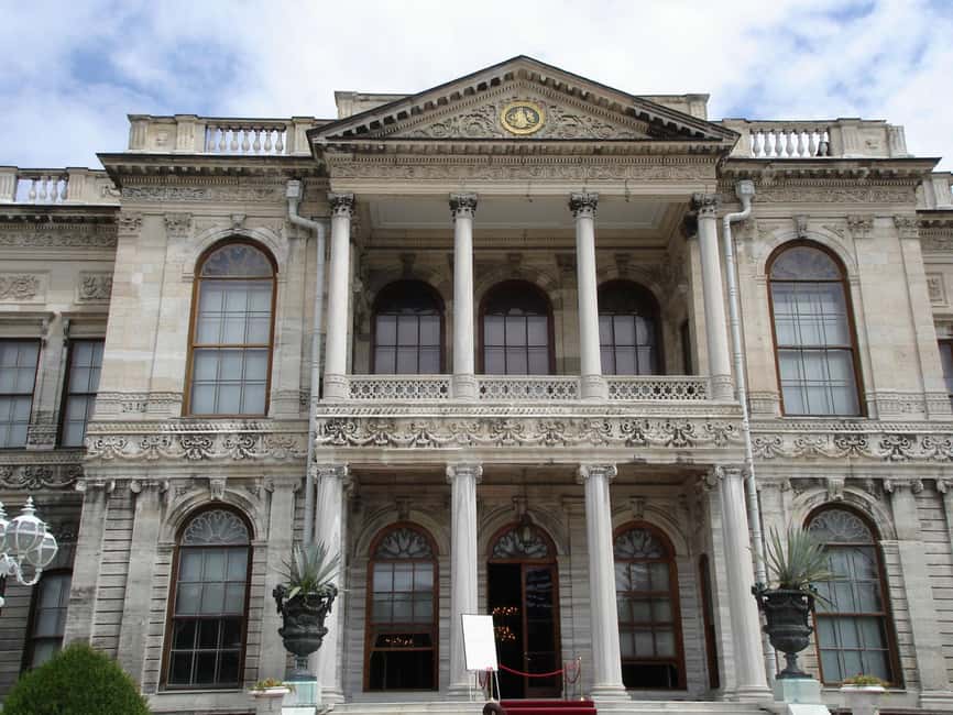 Dolmabahce Palace & Harem Skip-the-Line Entry & Audio Guide - Practical Tips for Your Day (So You Don’t Lose Time)