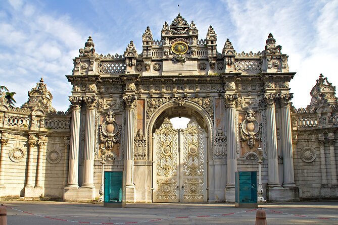 Dolmabahce Palace Skip the Ticket Line Entry with Audio Guide - Audio guide in English: the best way to enjoy rooms without getting lost