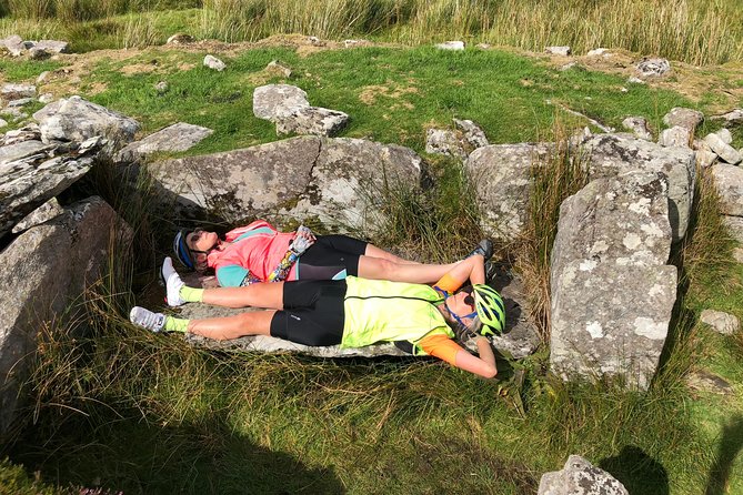 Donegal Coast One Day Self-Guided E-Bike Tour - Cloghanmore Megalithic Tomb: the quick 5,000-year stop