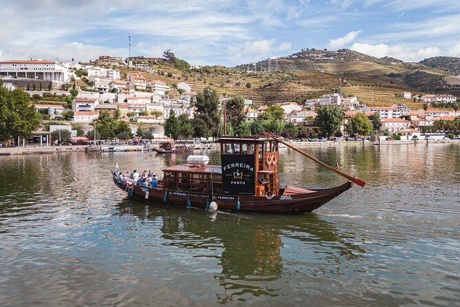 Douro Valley: Rabelo Boat Tour with Audio Guide - Audio guide reality check: make it easy to hear
