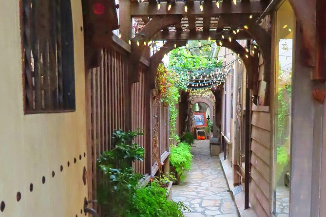 Downtown Carmel-by-the-Sea: A Self-Guided Audio Tour - Downtown Carmel in an hour: what this self-guided audio tour really does