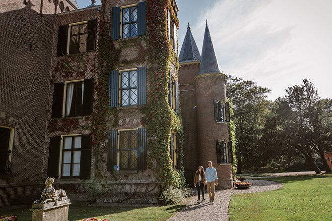 Drive it yourself electric Dune & Summer Flower GPS audio tour - Stop 2: Keukenhof Castle and Dahlia Show Gardens