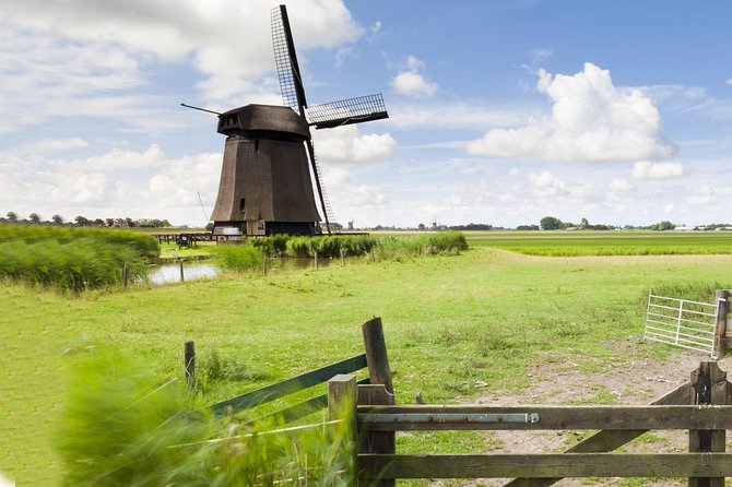 Drive it yourself electric Dutch Countryside GPS audio tour - Electric self-drive with GPS audio in South Holland