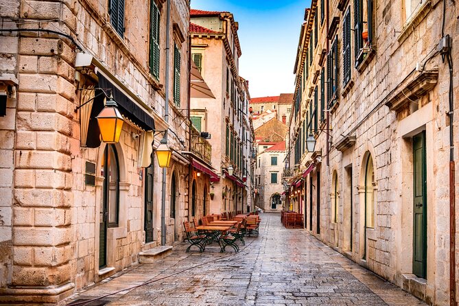 Dubrovnik Scavenger Hunt and Highlights Self Guided Audio Tour - Who This Dubrovnik Scavenger Hunt Fits Best