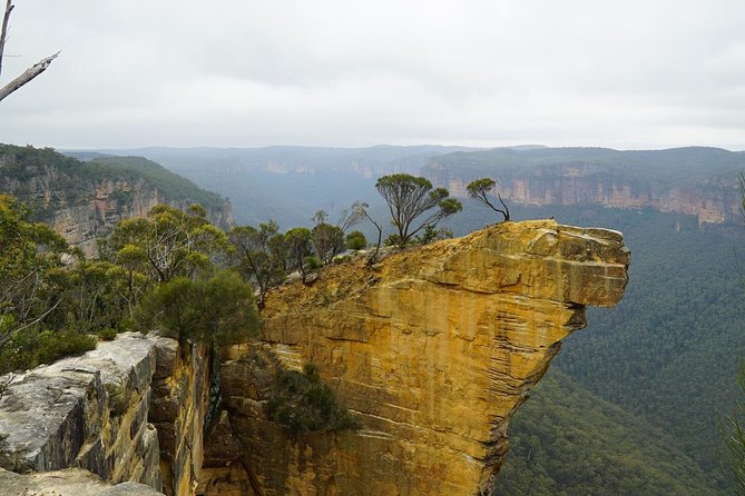 E-bike (electric) - Blue Mountains - Hanging Rock - SELF-GUIDED Hire Service - The ride plan: ridgeline fire trails to Baltzer Lookout