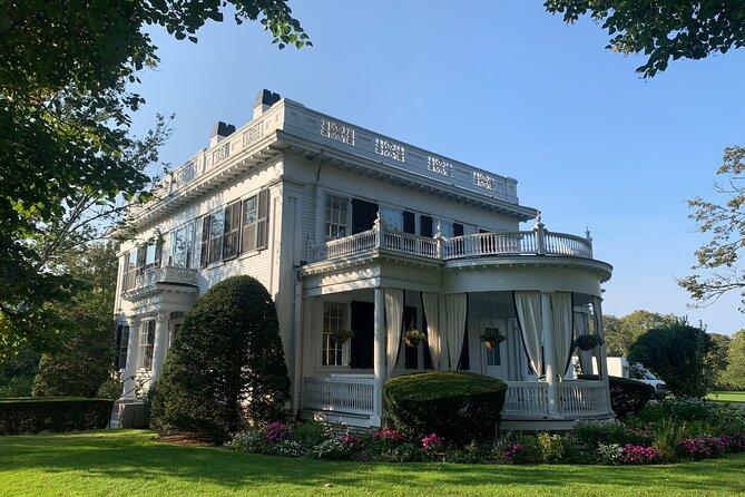 Edgartown Martha’s Vineyard Self-Guided (GPS) Audio Walking Tour - Giant Pagoda Tree: a 150-year story you can spot instantly