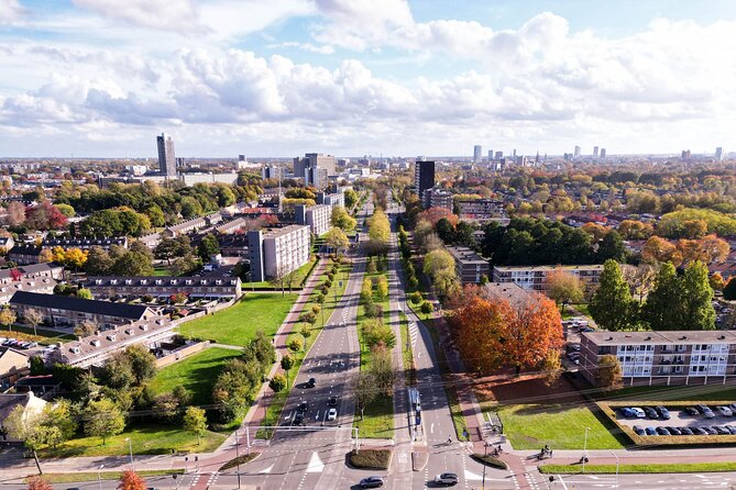 Eindhoven: City Walk with Audioguide in 7 Languages on your Phone - Sint-Catharinakerk: Gothic drama in the middle of town