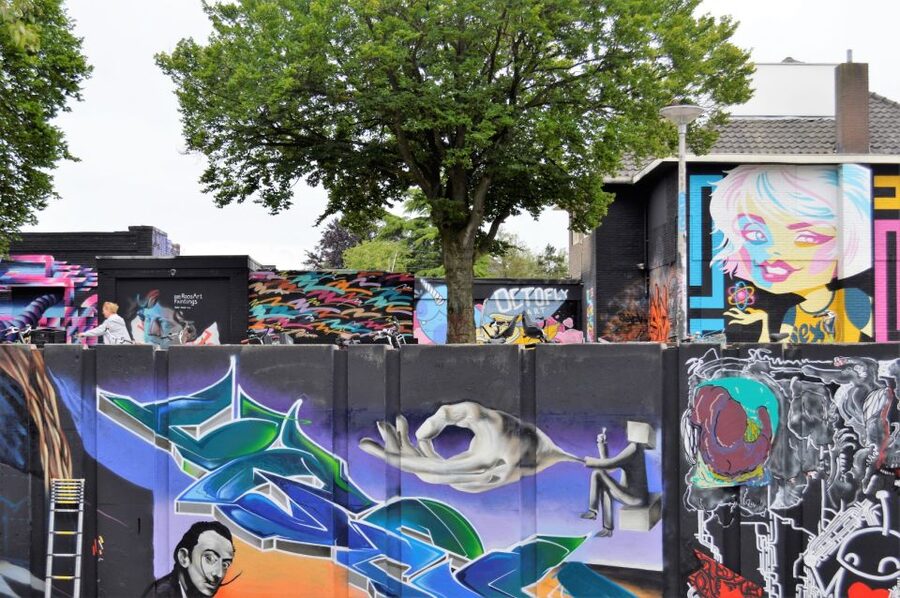 Eindhoven: Self-Guided Individual Street Art Tour - The route rhythm: how the stops are built around clusters