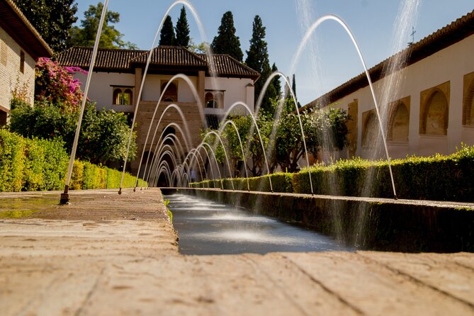 Entrance to the Alhambra and Generalife with Audio Guide - Entering The Alhambra With an Audio Guide: A Practical Win
