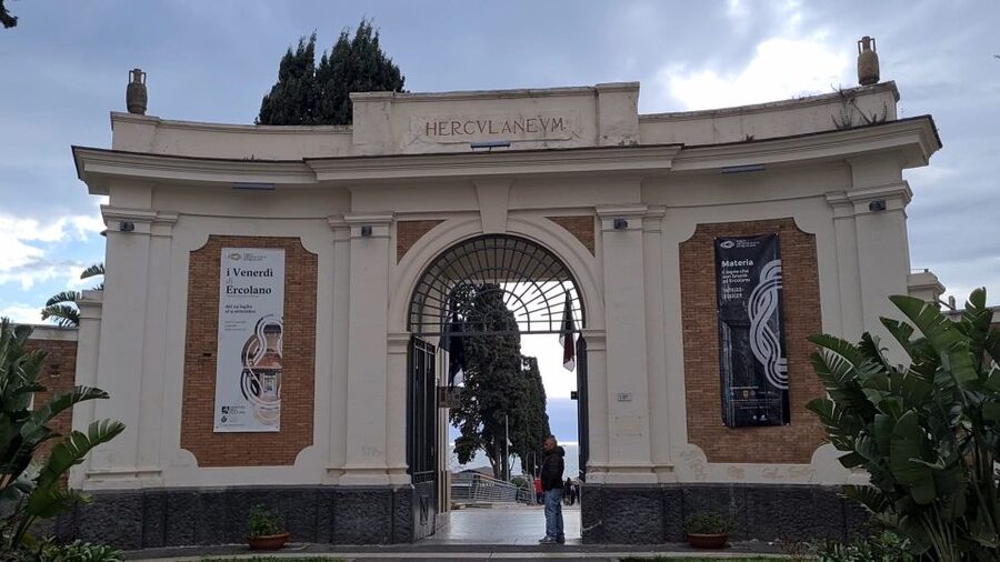 Ercolano: Herculaneum Skip-the-Line Ticket & Audio Guide - Key Takeaways Before You Go