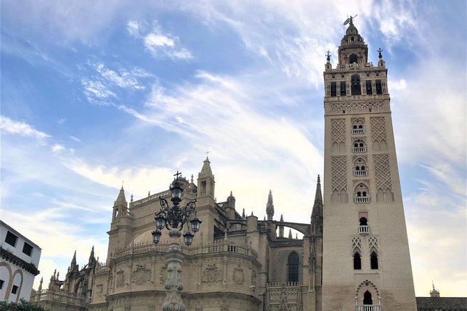 Essential Seville's Ancient History: An Audio Tour - Plaza del Triunfo: the perfect orientation moment for three big sights