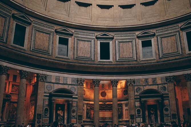 Experience: The Pantheon Audio Tour - Photos at the dome: when to pause and what to look for