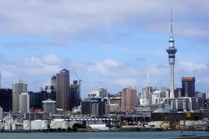 Explore Auckland: Self Guided Audio Tour - Starting at the Sky Tower Without Missing Your Bearings
