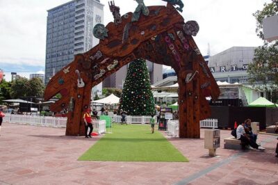 Explore Auckland: Self Guided Audio Tour - Aotea Square and the Sir Dove-Myer Robinson Story in Public View