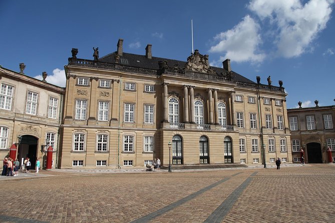 Explore Copenhagen: Self-Guided Audio Tour - Stops 5–6: Amalienborg’s royal residence and the Royal Danish Theatre