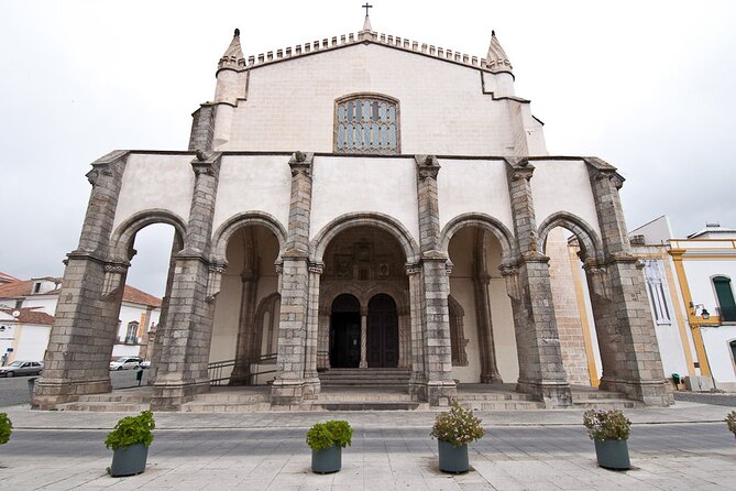 Explore the Highlights of Evora: Self-Guided GPS and Audio Tour - Évora is built for a self-guided GPS walk