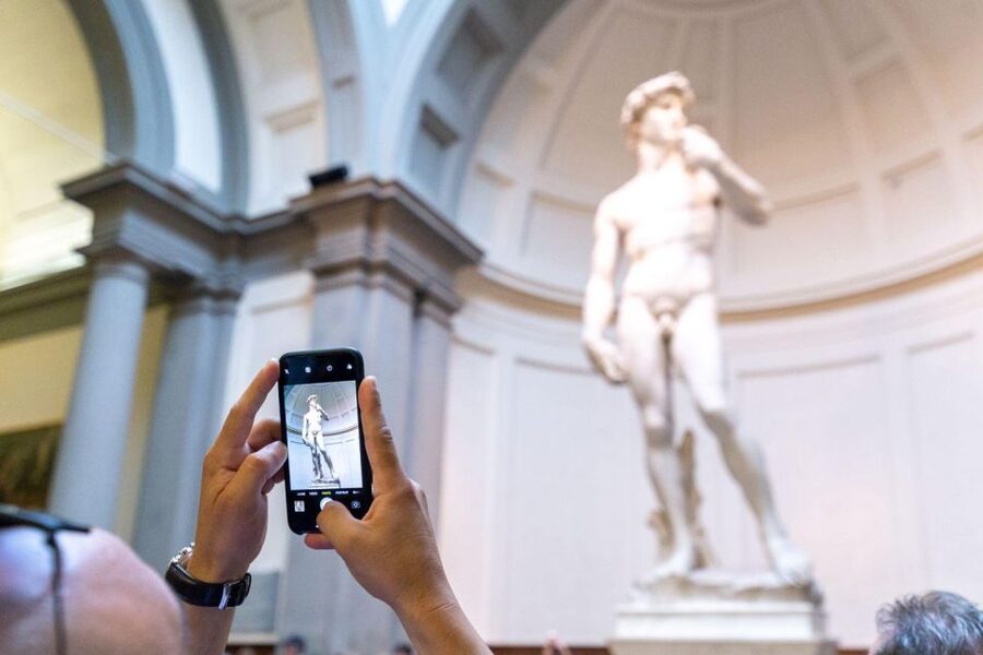 Florence: Accademia Gallery Skip-the-Line with Audio Guide - Fast-Track Entry at Libreria Evangelica, Via Ricasoli