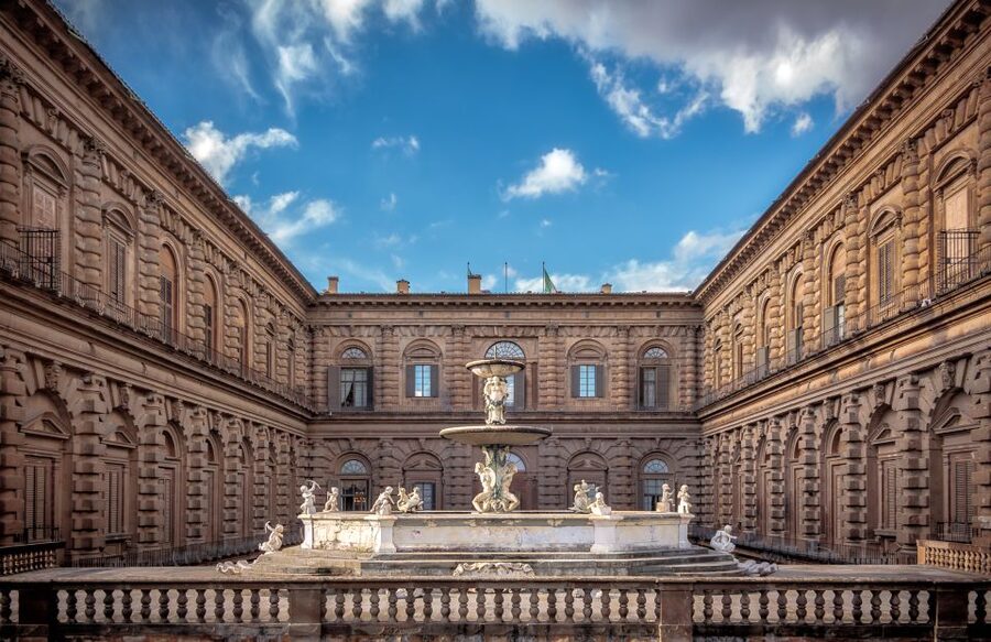Florence: Self-Guided Video Tour with World's Best Experts - Tuscany beyond the museums: food and winemaking stories you can use on day trips