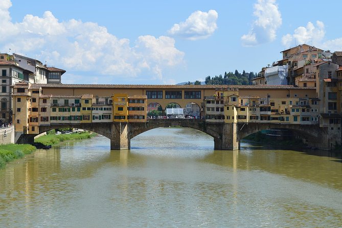 Florence: The curious Oltrarno, Self-Guided Audio tour - Ponte alla Carraia: the last bridge, and a different pace