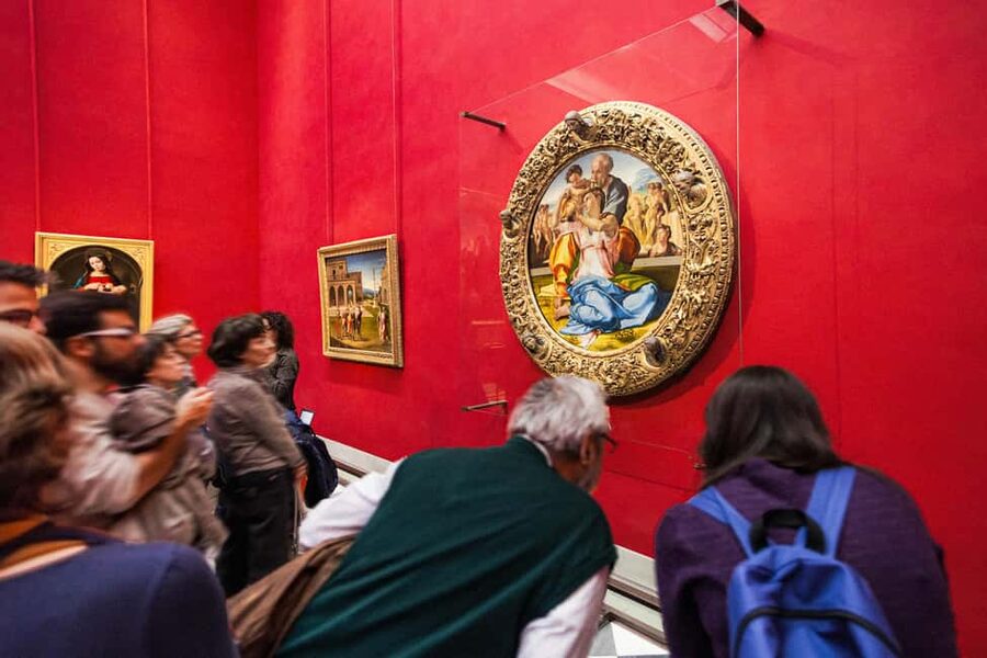 Florence: Uffizi Gallery Reserved Entry Ticket & Audioguide - Using the built-in map so you don’t waste time hunting