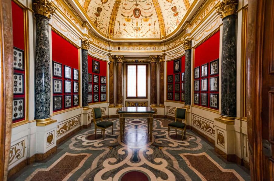 Florence: Uffizi Gallery Reserved Entry Ticket & Audioguide - Who this Uffizi audio ticket suits best