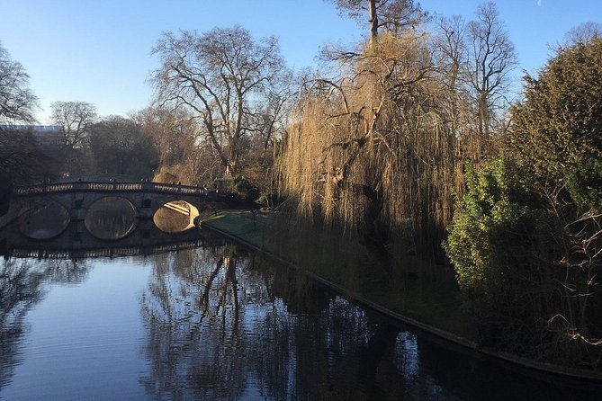 Former Student’s Cambridge Colleges: An Outdoor Audio Tour - A Cambridge Colleges Walk You Control, Not One You Sit Through