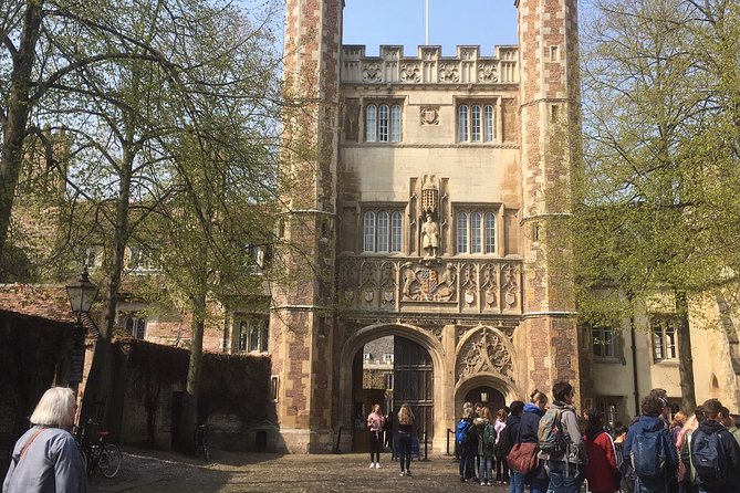 Former Student’s Cambridge Colleges: An Outdoor Audio Tour - Setting Up VoiceMap So the Tour Actually Feels Effortless