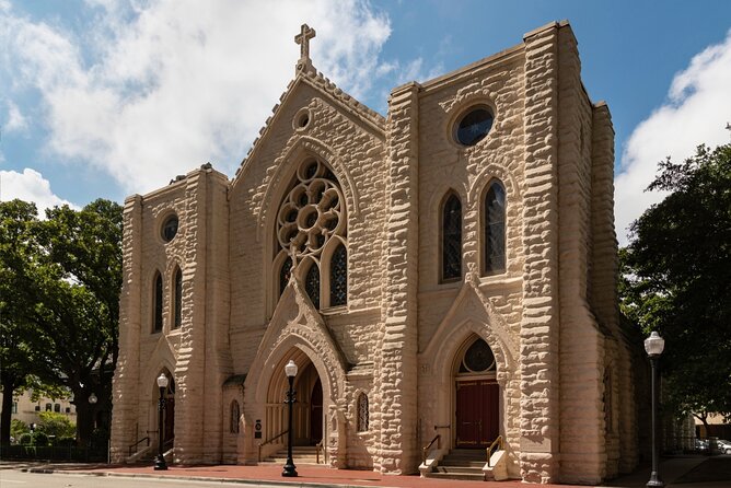 Fort Worth Scavenger Hunt and Sights Self-Guided Adventure - Stop 2: Fort Worth as your question hub, with photo creativity along the way