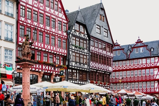 Frankfurt Scavenger Hunt and Highlights Self Guided Audio Tour - The walk from Alte Oper to Paulskirche