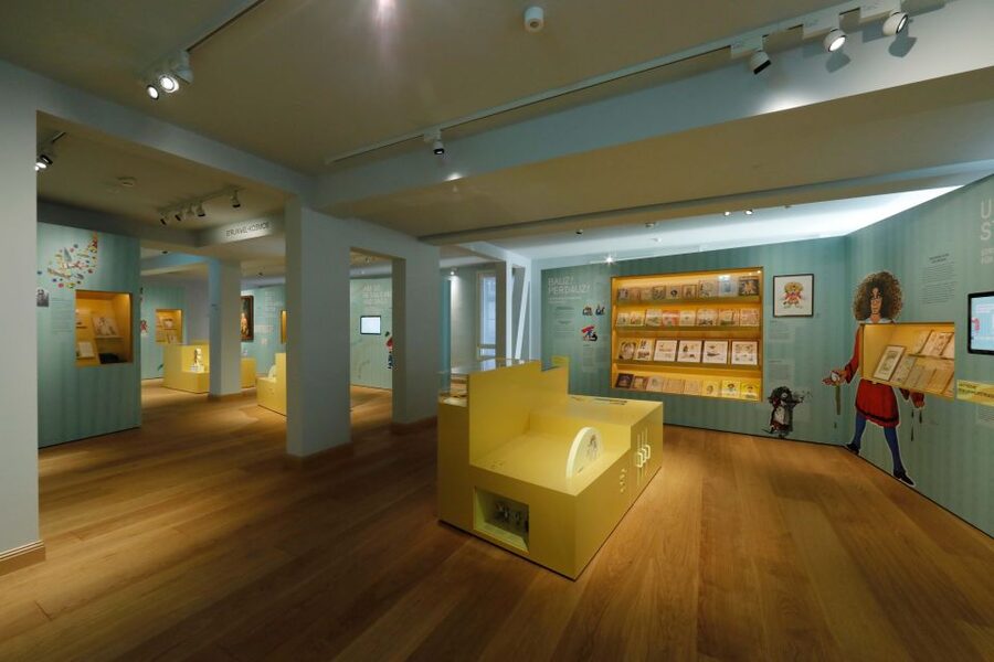 Frankfurt: Struwwelpeter Museum Entry Ticket w/Audio Guide - Special Exhibitions: Cultural History and Children’s Literature