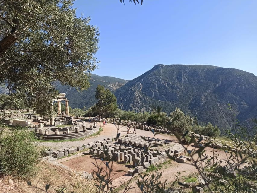 From Athens: Delphi Day Trip & Arachova Village Stop - From Athens pickups to Delphi’s sacred hill: how the day really flows