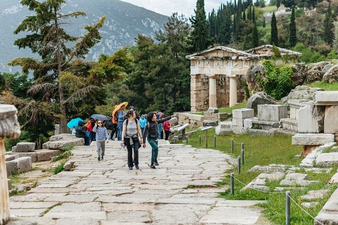 From Athens: Small-Group Delphi, Museum & Arachova Day Trip - Key things that make this tour worth your time