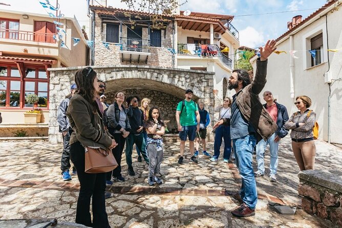 From Athens: Small-Group Delphi, Museum & Arachova Day Trip - Arachova: what you get when Delphi ends