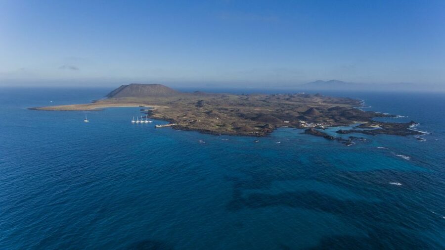 From Lanzarote: Corralejo & Lobos Island Self-Guided Visit - Practical tips that make the day feel easy