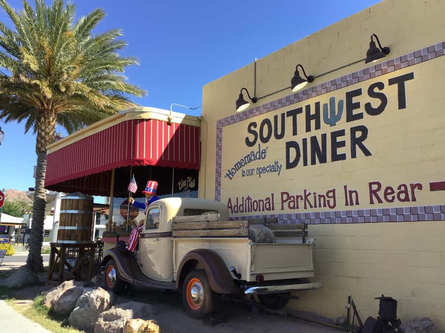 From Las Vegas: Boulder City Self-Guided Tour - Shops, cafés, and the easiest way to build your route