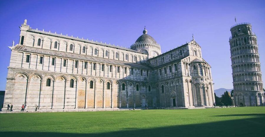 From Lucca to Pisa: Self-Guided Bike Tour - Meet Outside Lucca Station, Then Roll