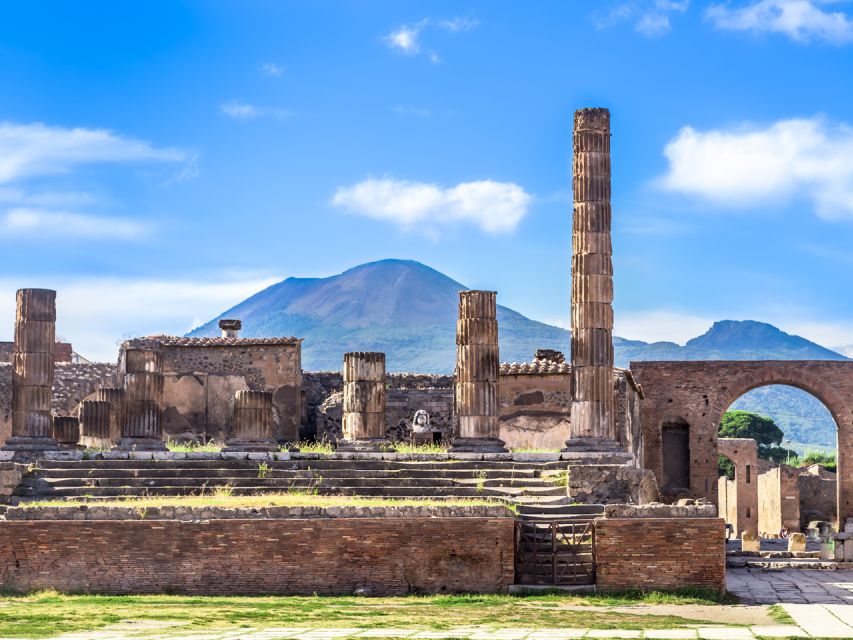 From Naples: Vesuvius & Pompeii with Transfer & Audio Guide - Quick Plan: Naples to Vesuvius, Then Pompeii