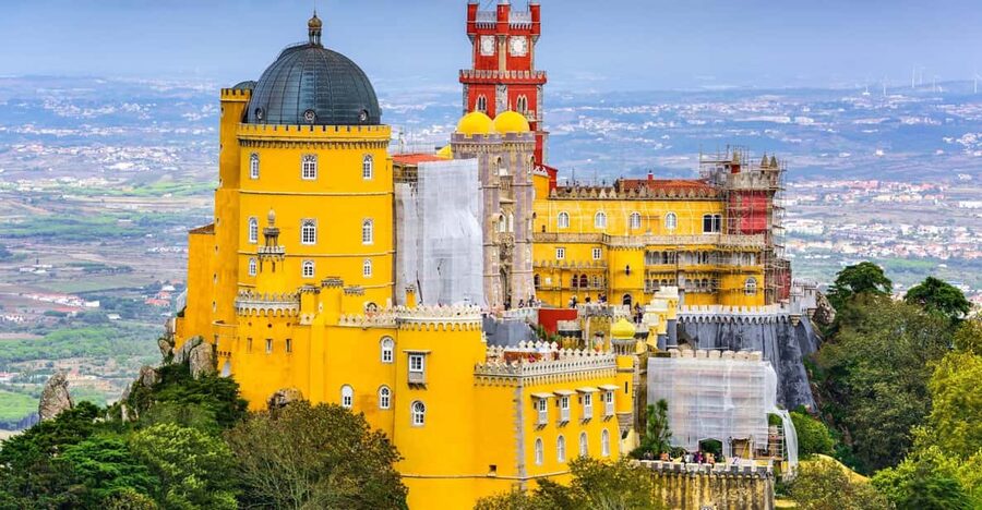 From/To Lisbon: Sintra Hop-on Hop-off Tickets + Audio Guide - Pena Palace: make the audio guide work for you
