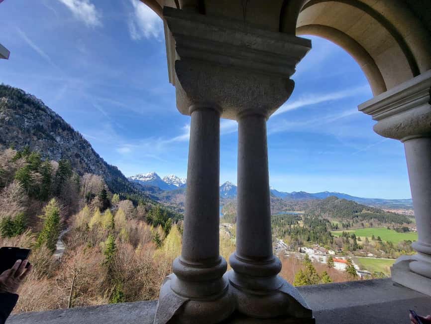 Füssen: Neuschwanstein Castle Entry Ticket and Audio Guide - Füssen ticket pickup: get it done between 8:30 and 9:00