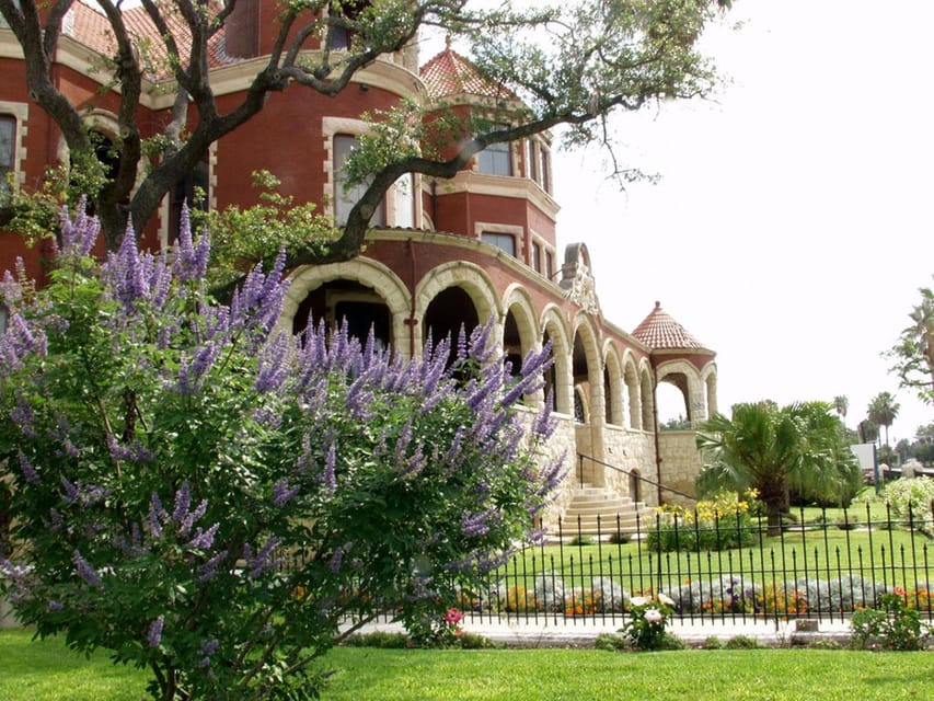 Galveston: Moody Mansion Entry Ticket and Self-Guided Tour - Your room-by-room highlights: what to notice in the big spaces
