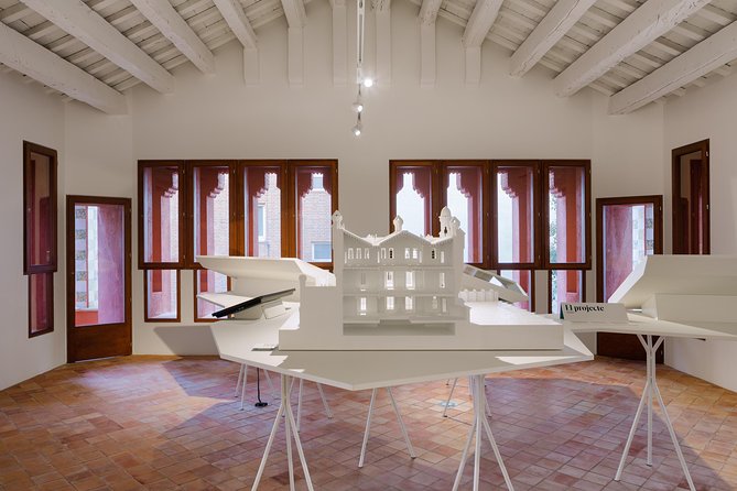 Gaudi´s Casa Vicens Skip the Line Ticket with Audioguide - What you actually get: admission + audioguide (and the phone reality check)