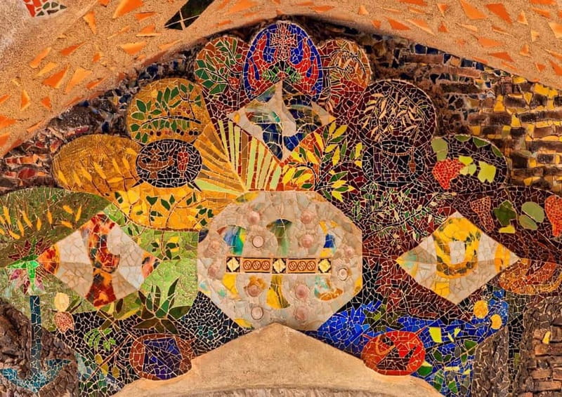Gaudi's Crypt in Colonia Güell with Audioguide - Colònia Güell streets and Modernist buildings: don’t skip the walk