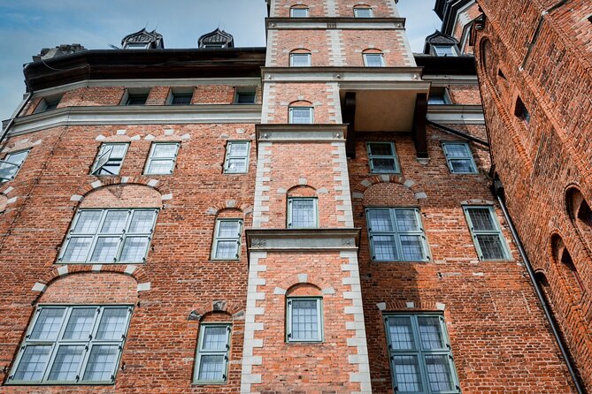 Gdansk Scavenger Hunt and Highlights Self Guided Audio Tour - Price and what you’re really paying for at $8.33