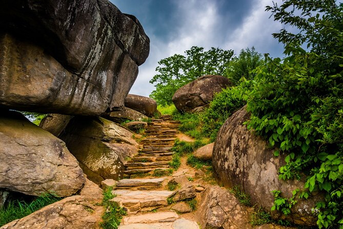 Gettysburg: Devil’s Den Self-Guided Walking Tour - How the location-based audio works when service drops